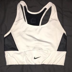 Nike Sports Bra/Crop Top